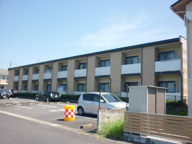 レオパレスグランシャリオ一宮の外観画像