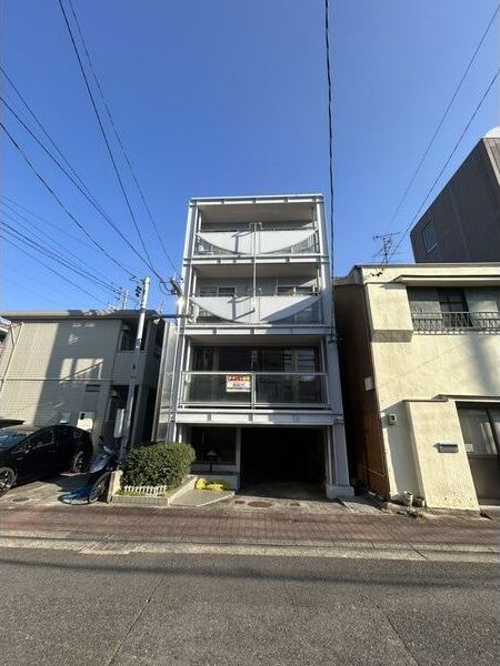 RSビルの外観画像