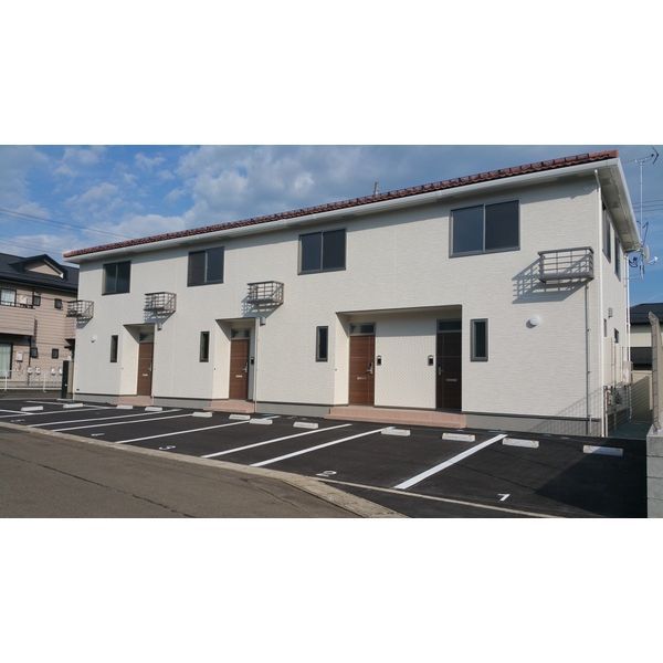 ファミール鈎取の外観画像
