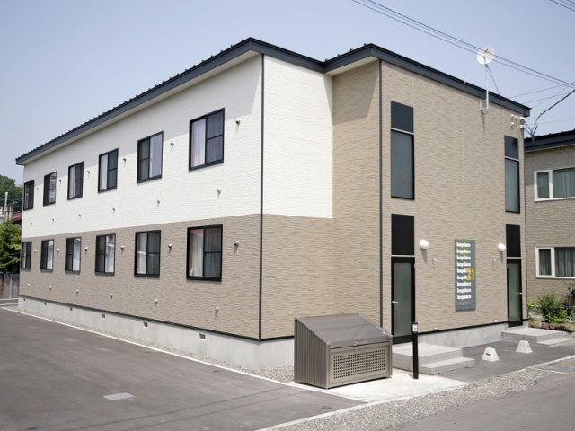 レオパレスサンフラワーの外観画像
