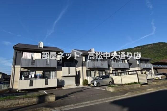 グランハイツ屋島の外観画像