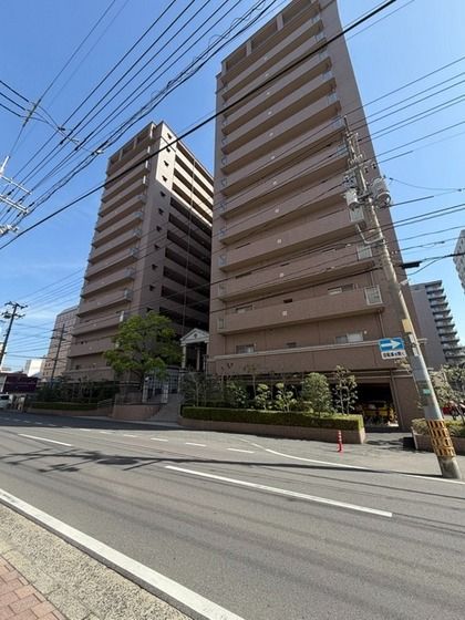 アルファステイツ岡山駅前の外観画像