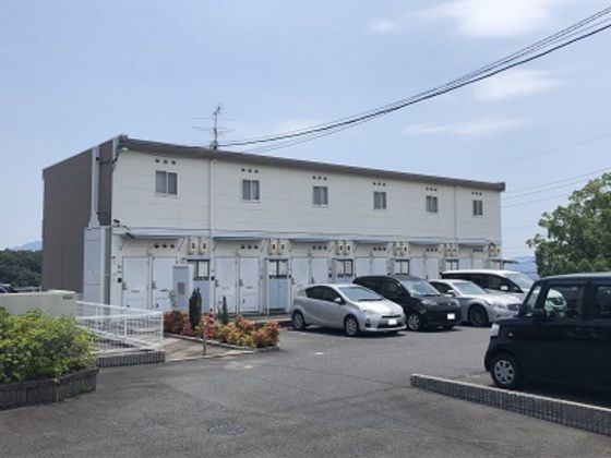 レオパレスクレストハイムの外観画像