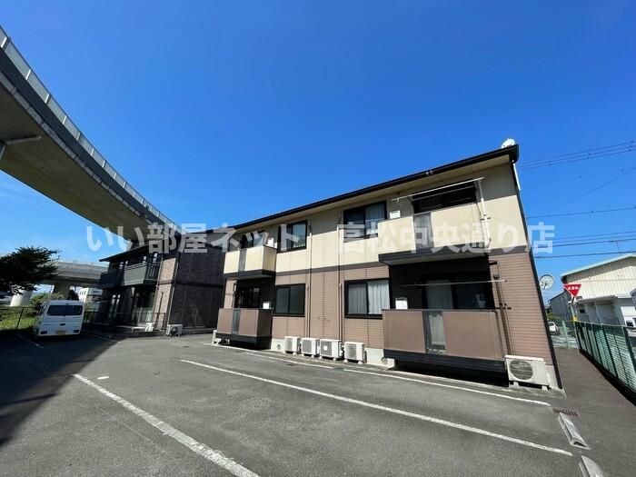 フラワーハイツの外観画像