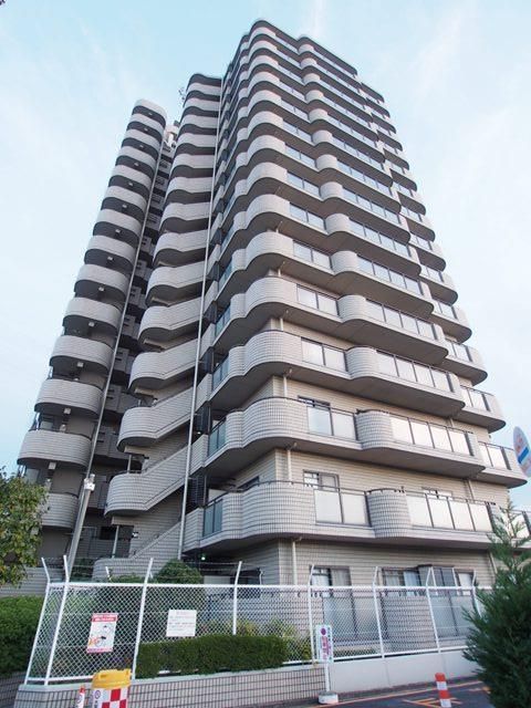 ライオンズマンション八戸ノ里壱番館の外観画像