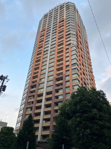 青山パークタワーの外観画像