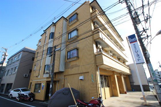 山本ビル(小河内町)の外観画像