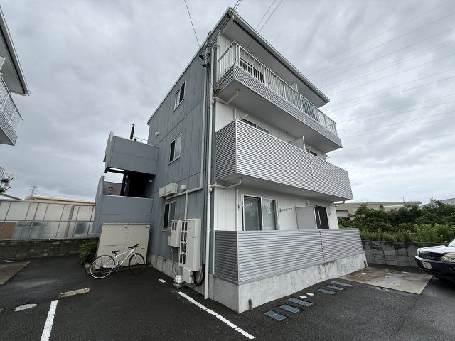 ピース・スクエア八万Ⅱ Bの外観画像