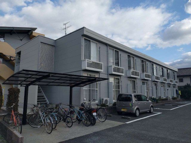 レオパレスMIYATAの外観画像