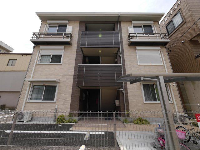 シャーメゾン旭町の外観画像