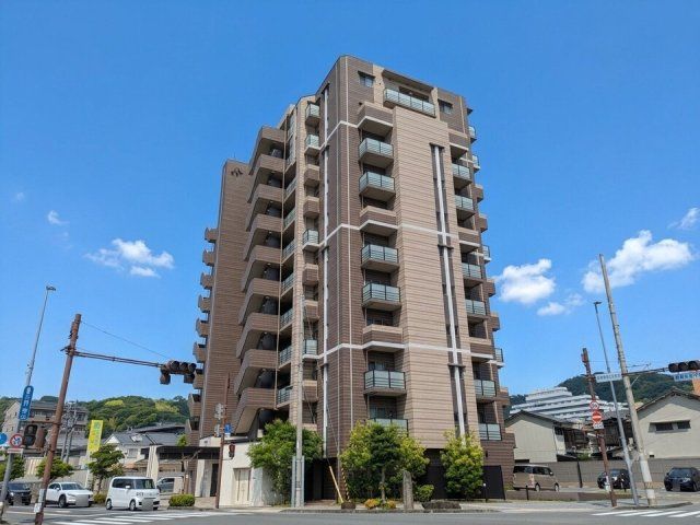 クレアホームズ道後緑台ザ・レジデンスの外観画像