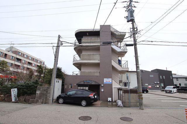 セーヌビレッジウイング金沢の外観画像