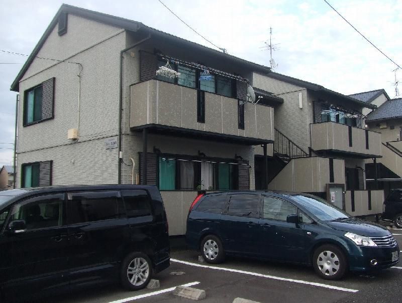 ファミーユ上足洗の外観画像
