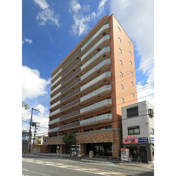プレジオ吹田の外観画像