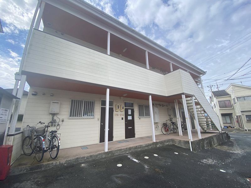 舘山寺サウスコーポの外観画像