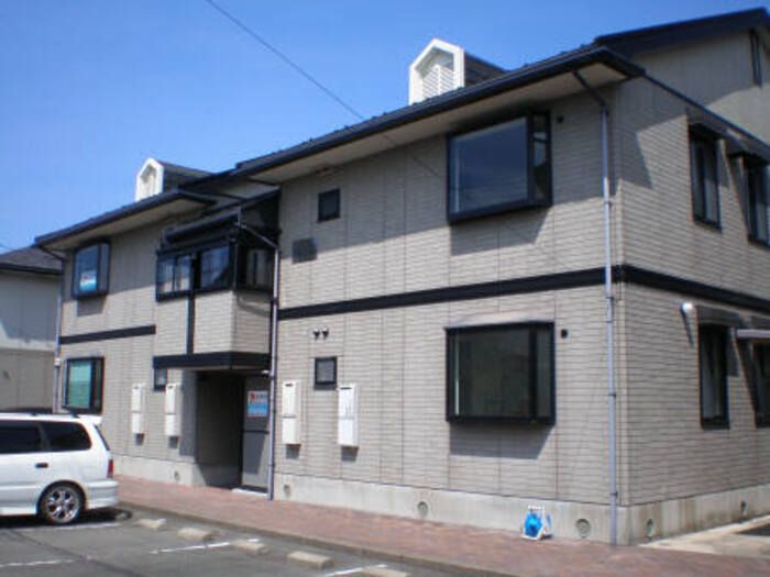 ファミールハウス B棟の外観画像