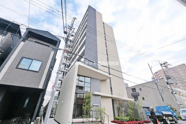 ラフィネール大阪十三の外観画像