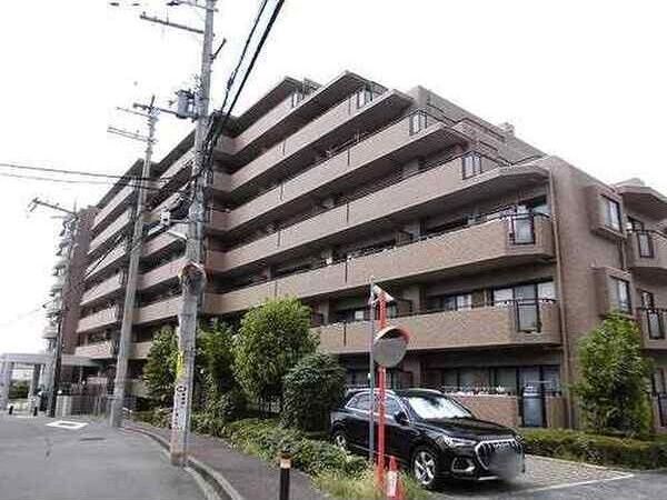 ライオンズマンションヴィアーレ東豊中の外観画像