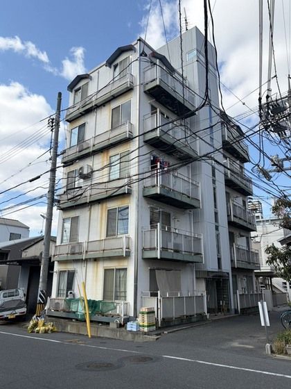 ロータリーマンションの外観画像