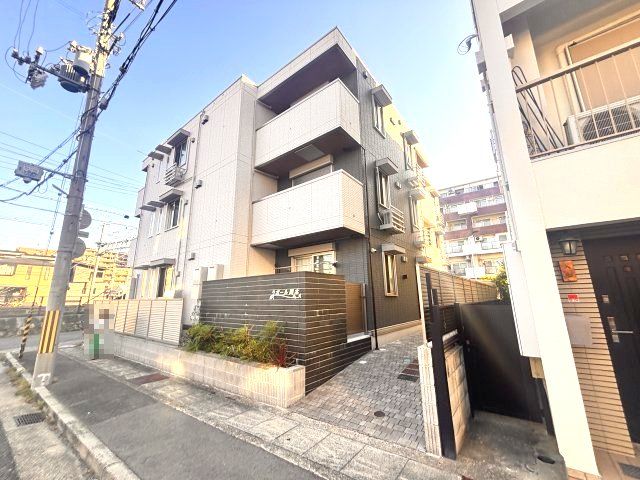 ラポール岡本の外観画像