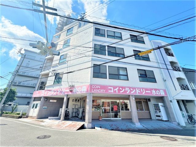 シルクロードの外観画像