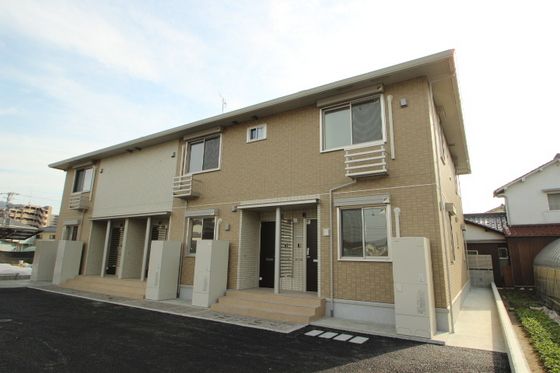 COCOCIA TENNMAの外観画像