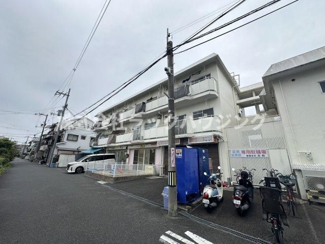 岩井マンションの外観画像