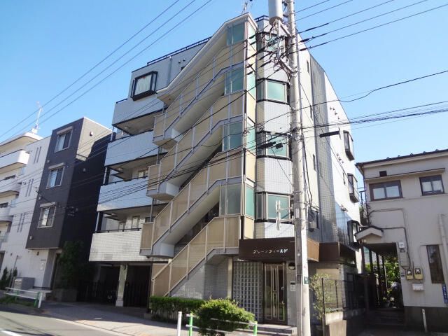 グリーンフィールドの外観画像