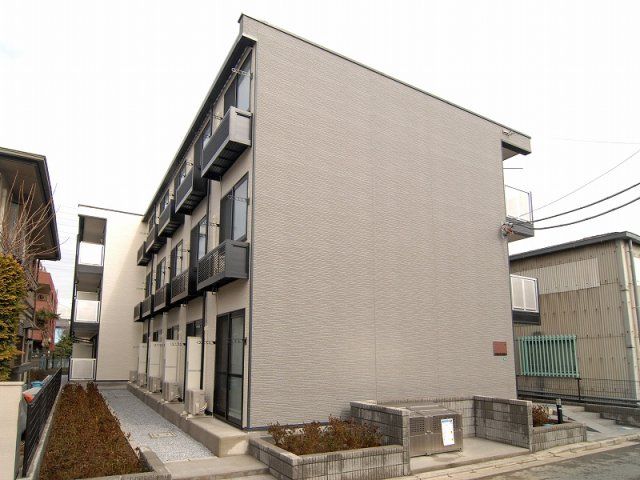 レオパレスパタータⅡの外観画像