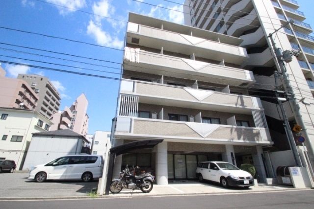 アペックスビルの外観画像