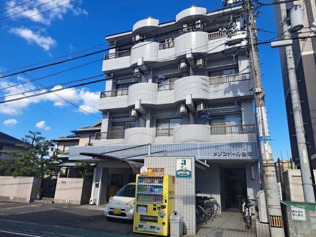 メゾンドール室町の外観画像