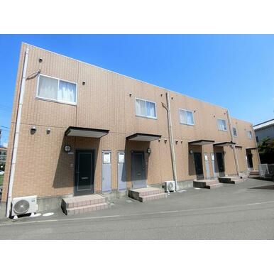 ファミール岡本の外観画像