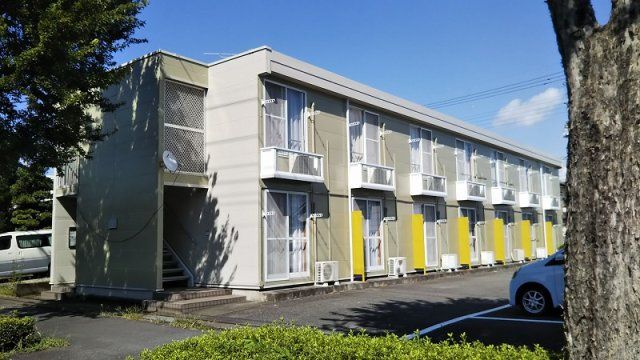 レオパレスタキオンの外観画像