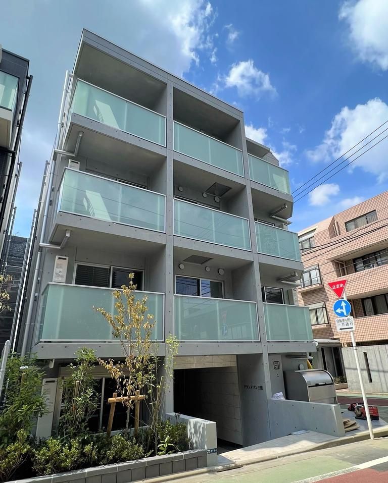 グランメゾン三鷹の外観画像