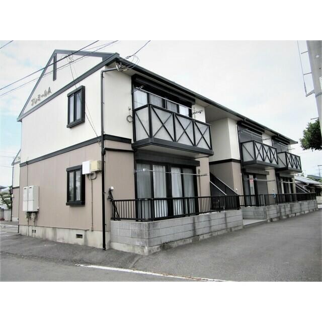 プレミール A (東片貝町)の外観画像