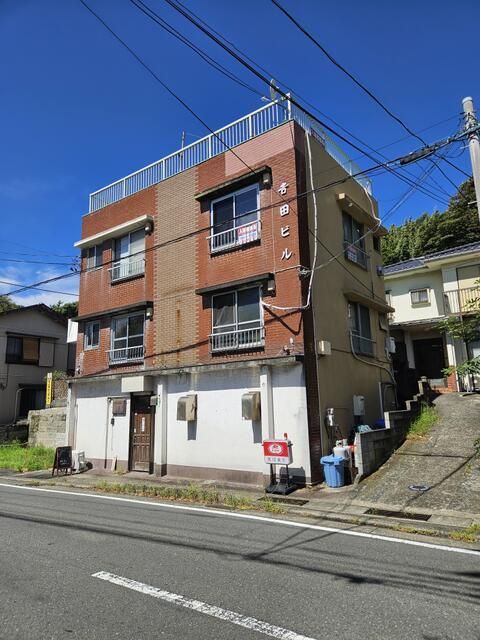 吉田ビル3階の外観画像