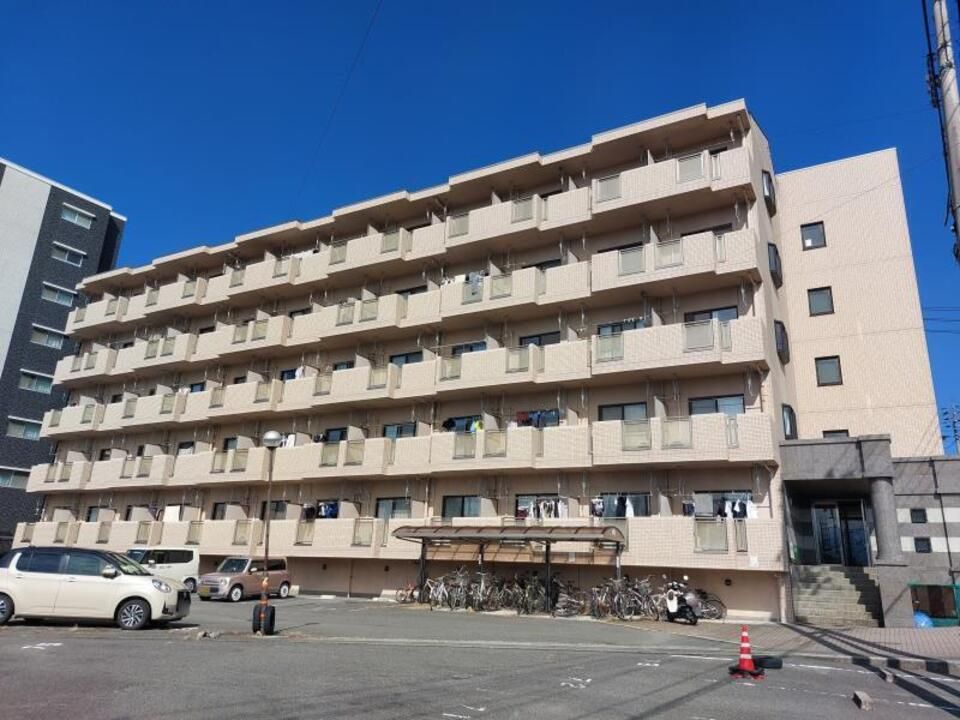 レヴェンテ・モンテの外観画像
