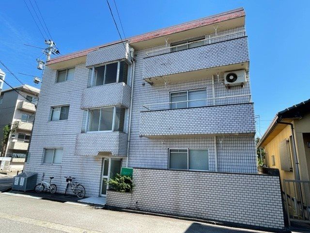 リィージュ石金の外観画像