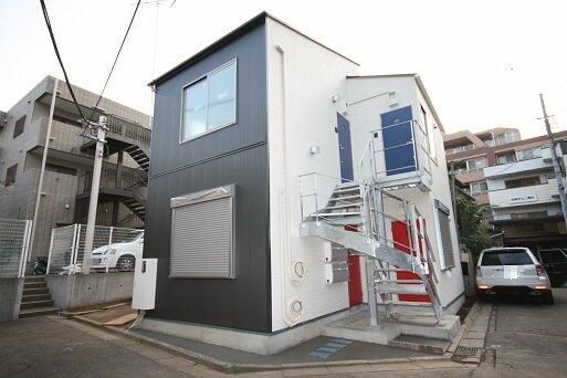 コーラルコート久米川の外観画像