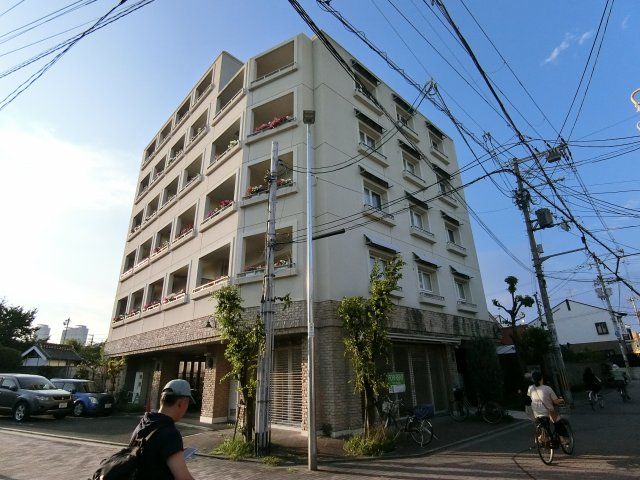 ボヌールの外観画像
