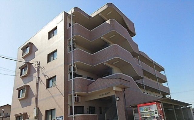 ユーシンセガワの外観画像