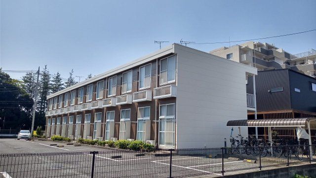 レオパレスポラリスの外観画像