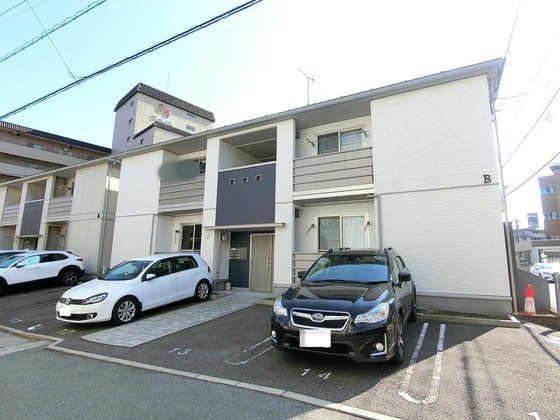 ストゥーディオ雅 B棟の外観画像