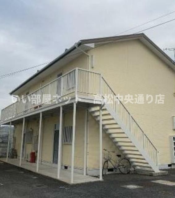 サクラアパートメントBの外観画像