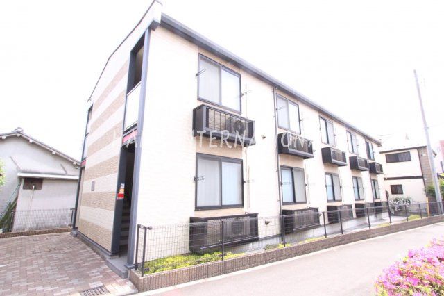 レオパレス府中東の外観画像