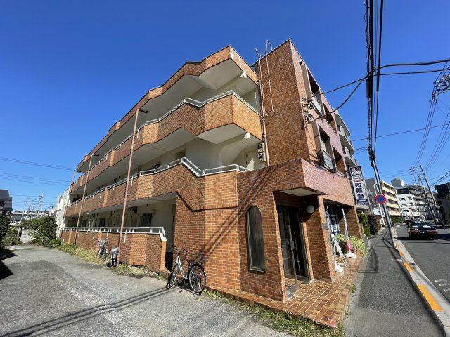 ロイヤルセブンの外観画像