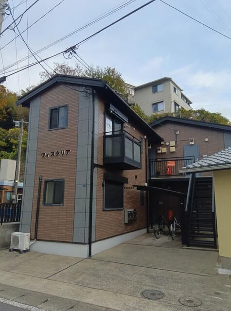 ウィスタリアの外観画像