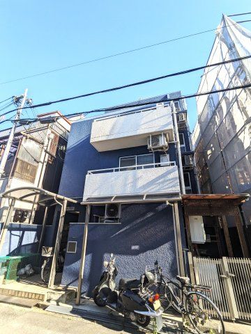 成育サンビルの外観画像