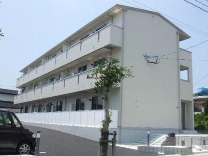 ロイヤルヒルズ谷山105の外観画像