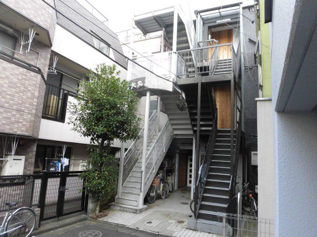 クレール西早稲田の外観画像